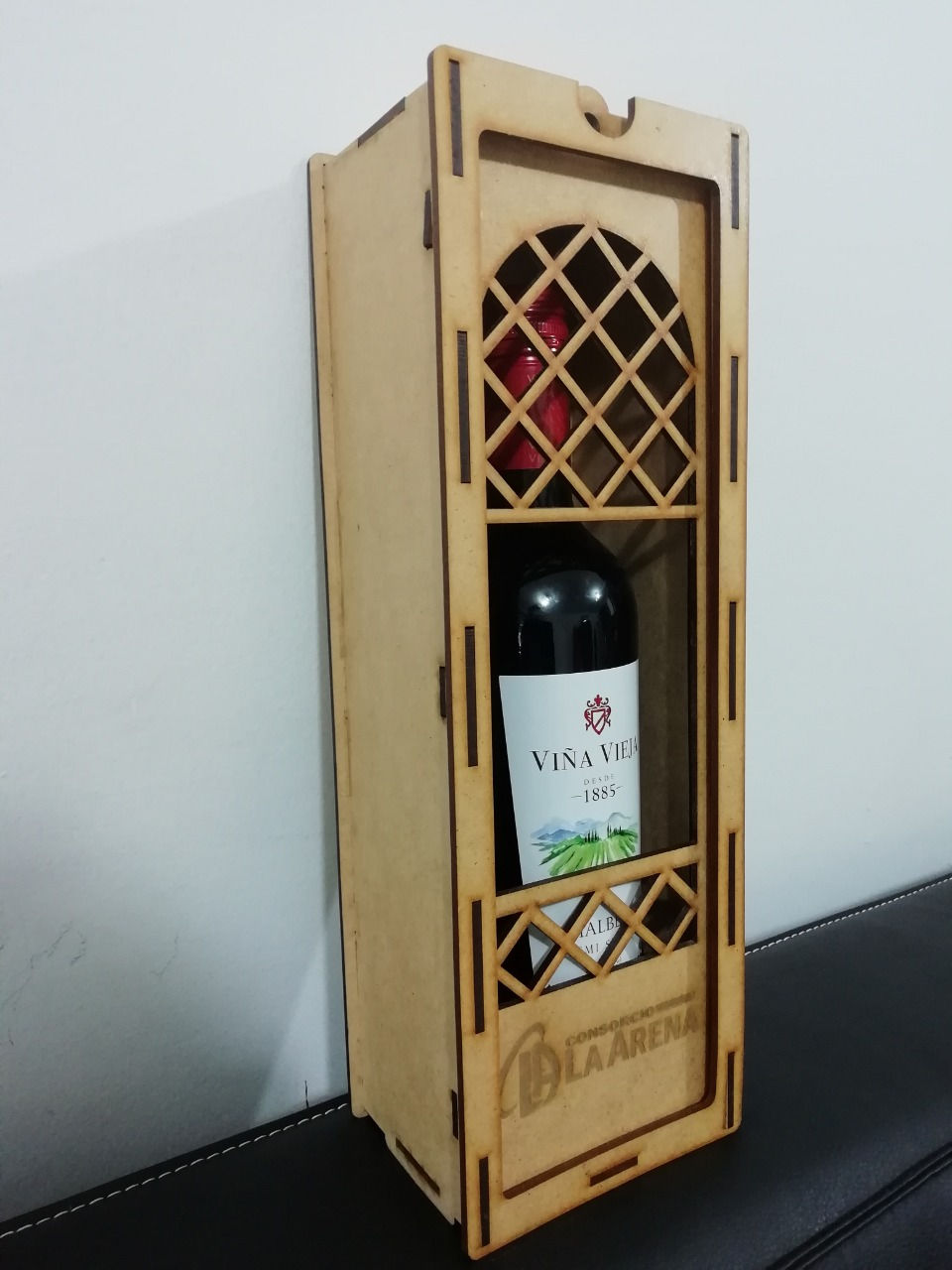 Thumbnail: CAJAS PARA BOTELLA