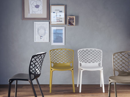 Які сучасні стільці вибрати для кухні?Поради дизайнера