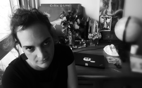 BOOKHOUSE GIRL #52 / Sabrina Calvo, écrivaine & femme-orchestre