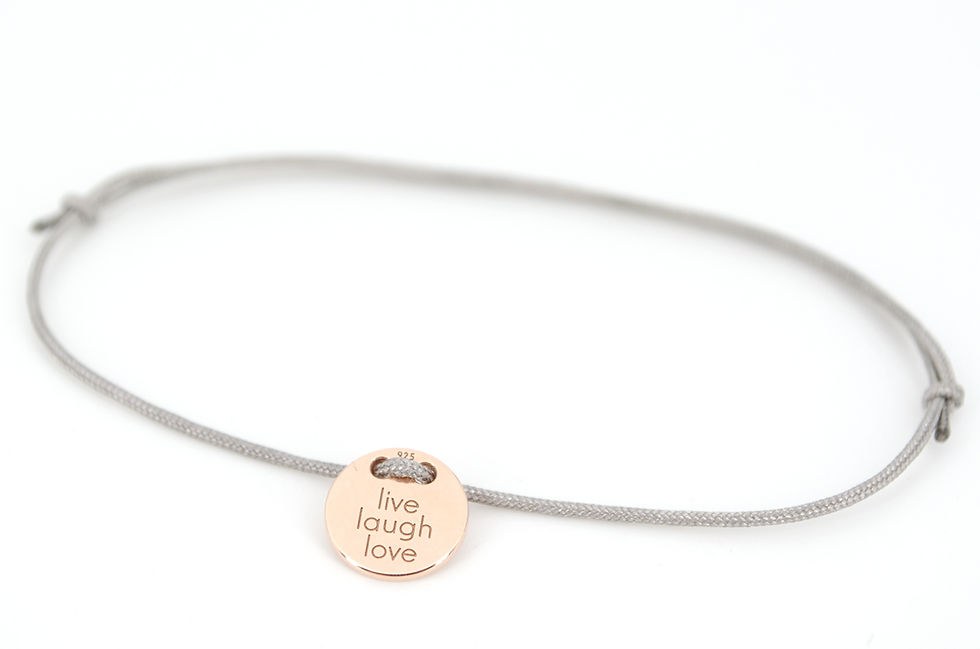 Miniaturbild: Armband Rosegold Plättchen Gravur Lebe Liebe Lache als Geschenk für Familie oder Freunde individuell angefertigter Schmuck