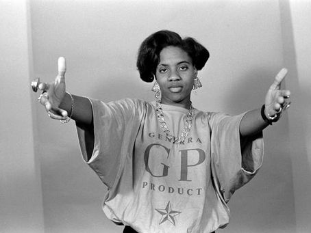 MC Lyte Received A $5,000 Advance For Her First Record Deal. MC Lyte Had To Give Up 50% of Her Publishing