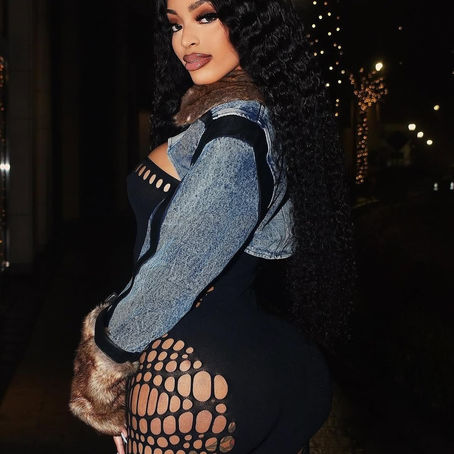 Kexotica - Petty Betty