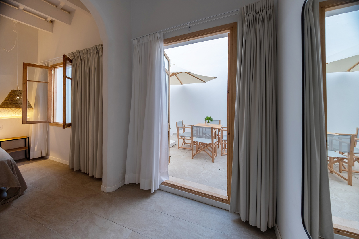 Bold Architects — ciutadella hotel — imagen 2