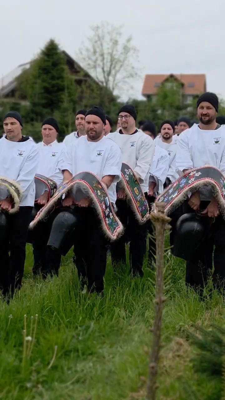 Chlausgruppe.jpg