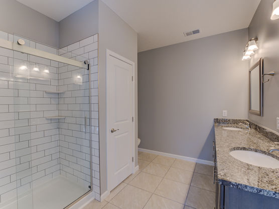 BENANZER CUSTOM HOMES