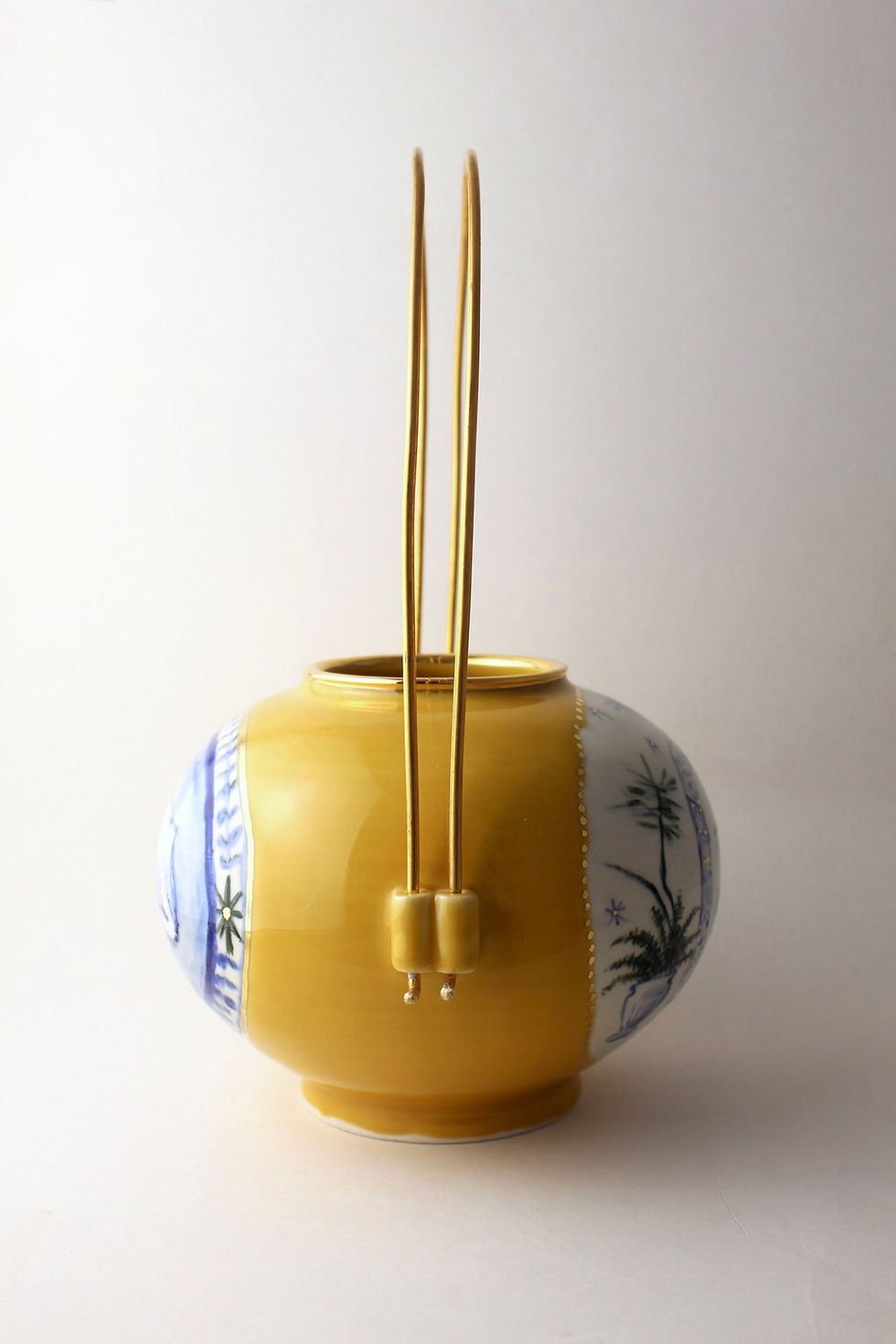 Thumbnail: Island of Naxos Pot