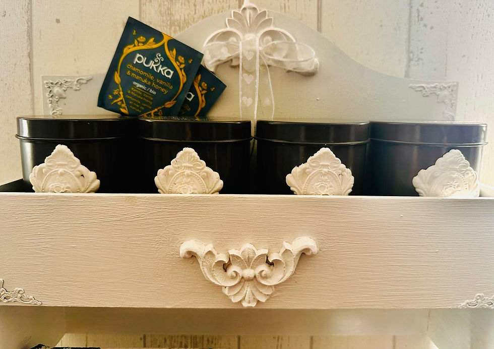 Miniaturbild: Kleines Regal "Black Tea"