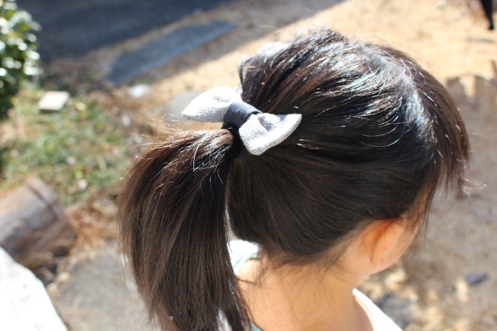 サムネイル： リネンのリボンヘアゴム