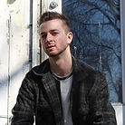 Facetune_27-02-2022-23-28-45_edited.jpg