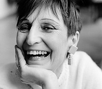 Portrait Régine Théodoresco-1.jpg