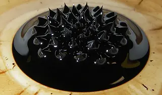 ferrofluid-in-magnetic-field.png