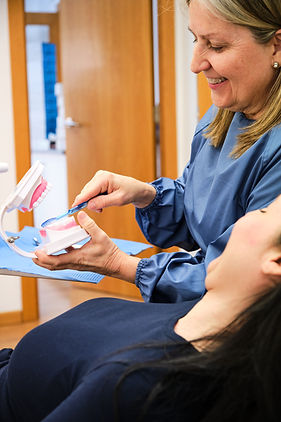 ClinicaCamposPelaez-21.jpg
