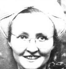 Lillian Fencl 51 Clara Ward's maid.