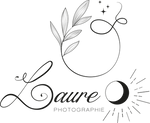 Mon logo avec écris Laureophotographie et un soleil