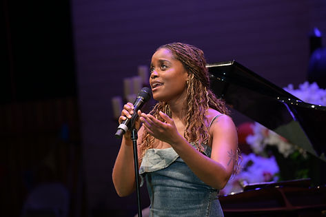 Shakes26Gala582.JPG