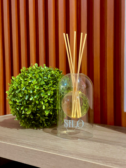 Silo Luxury Diffuser in clear container