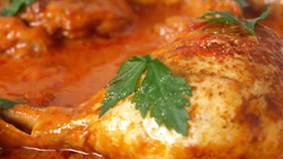 Kip in tomatensaus