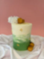 6" cake image