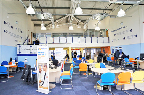 motorpoint-widnes-4jpg