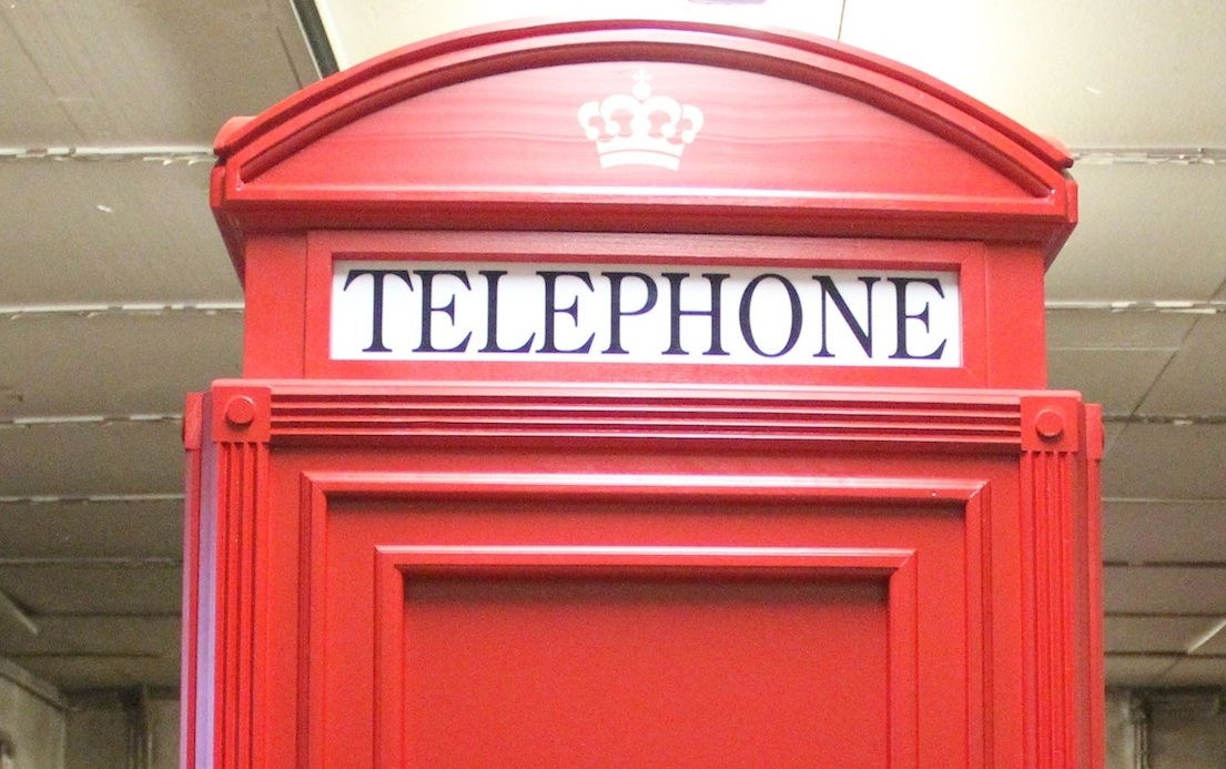 CABINA TELEFONICA INGLESE IN LEGNO SU MISURA
