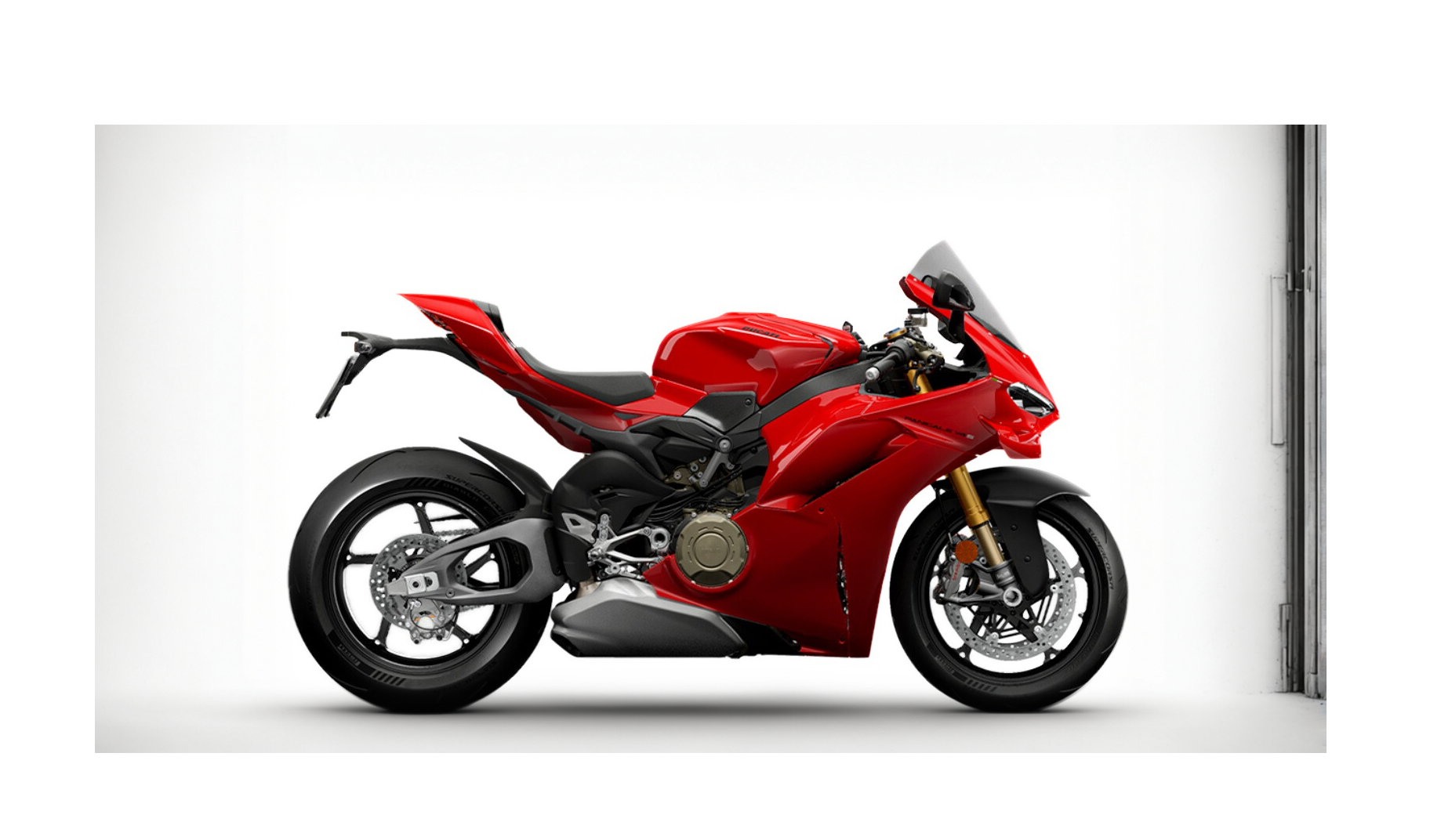 DUCATI PANIGALE V4 S RED 2025 | Motomio Rental
