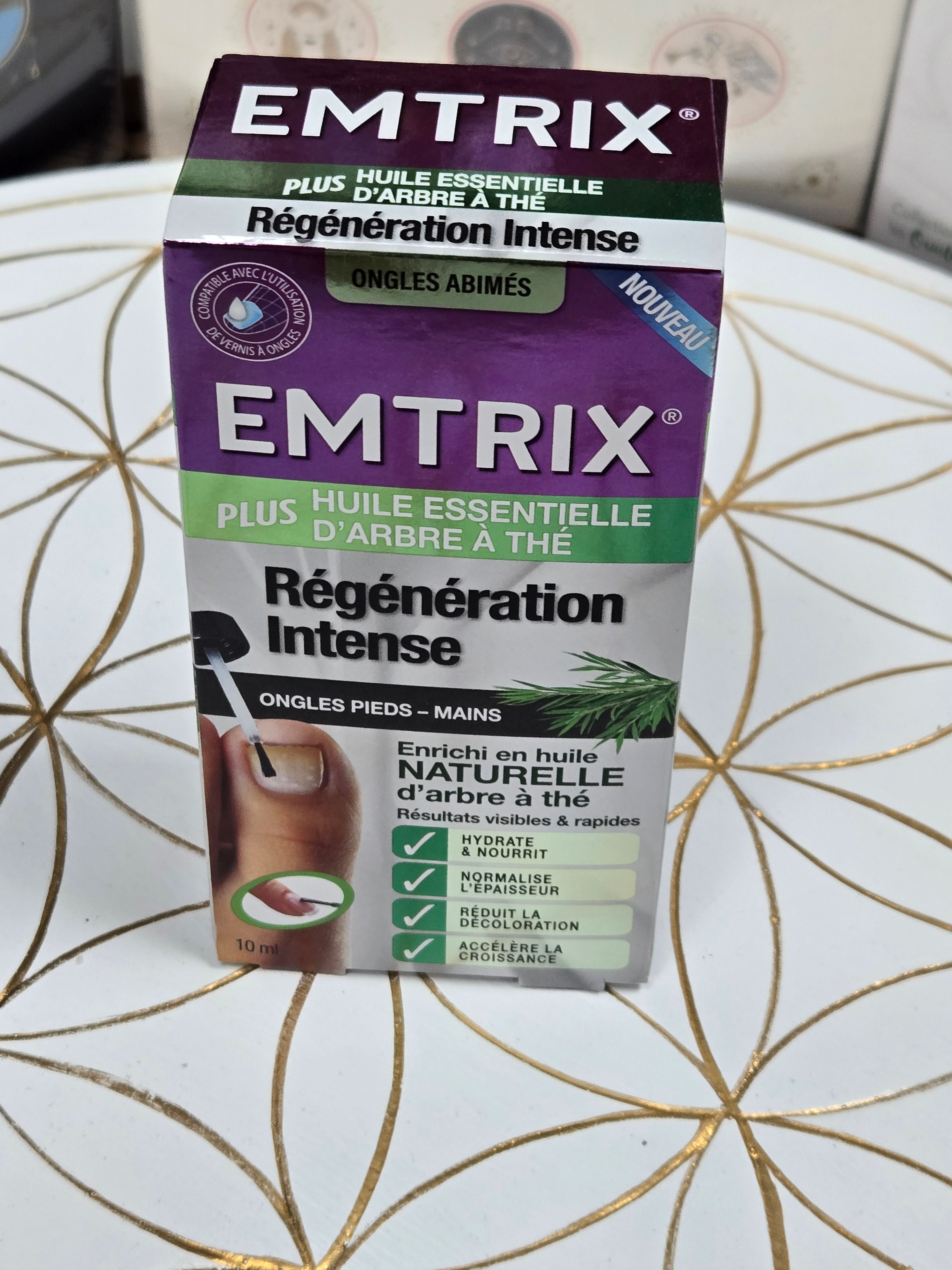 Emtrix® Régénération Intense Ongles Abîmés avec Huile Essentielle d'Arbre à Thé
