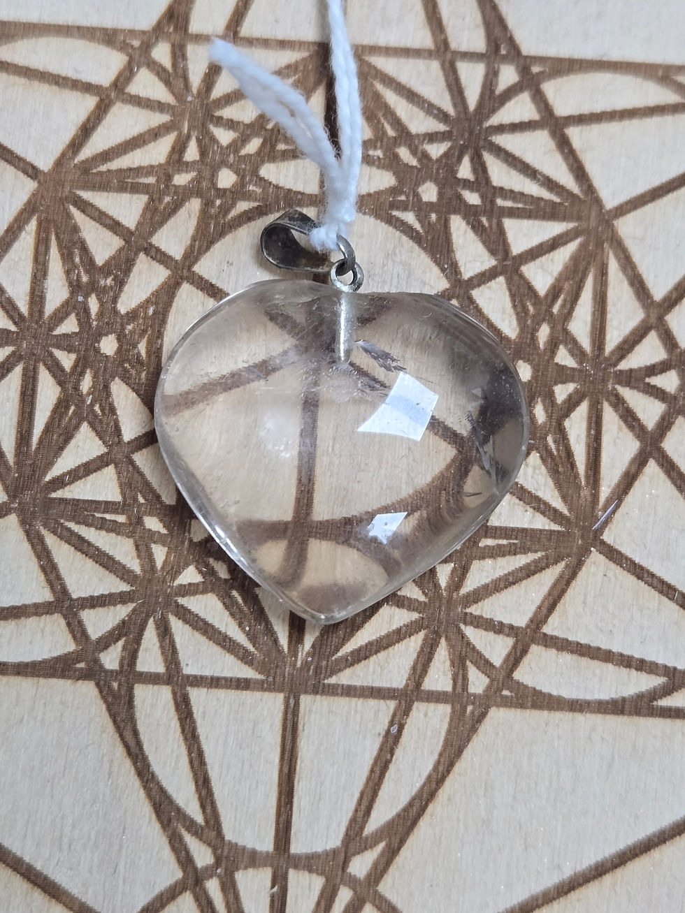 Cristal de Roche pendentif coeur – Pierre universelle et amplificatrice