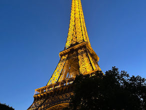 The Sparkling Eyes of the Eiffel Tower