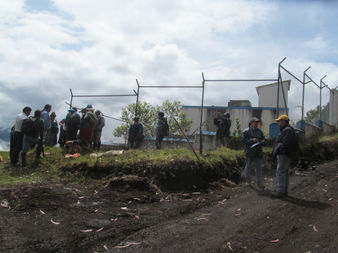 Ibarra.-Recorrido por los terrenos entre los tanques de Naranjito y Cazholoma donde se instalaran la