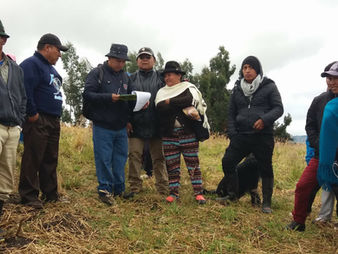 Cayambe, recorrido por los terrenos donde se instarán las tuberías de agua potable