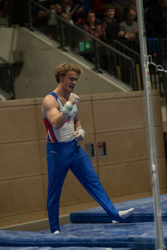 AB IN DIE ZWEITE SAISONHÄLFTE