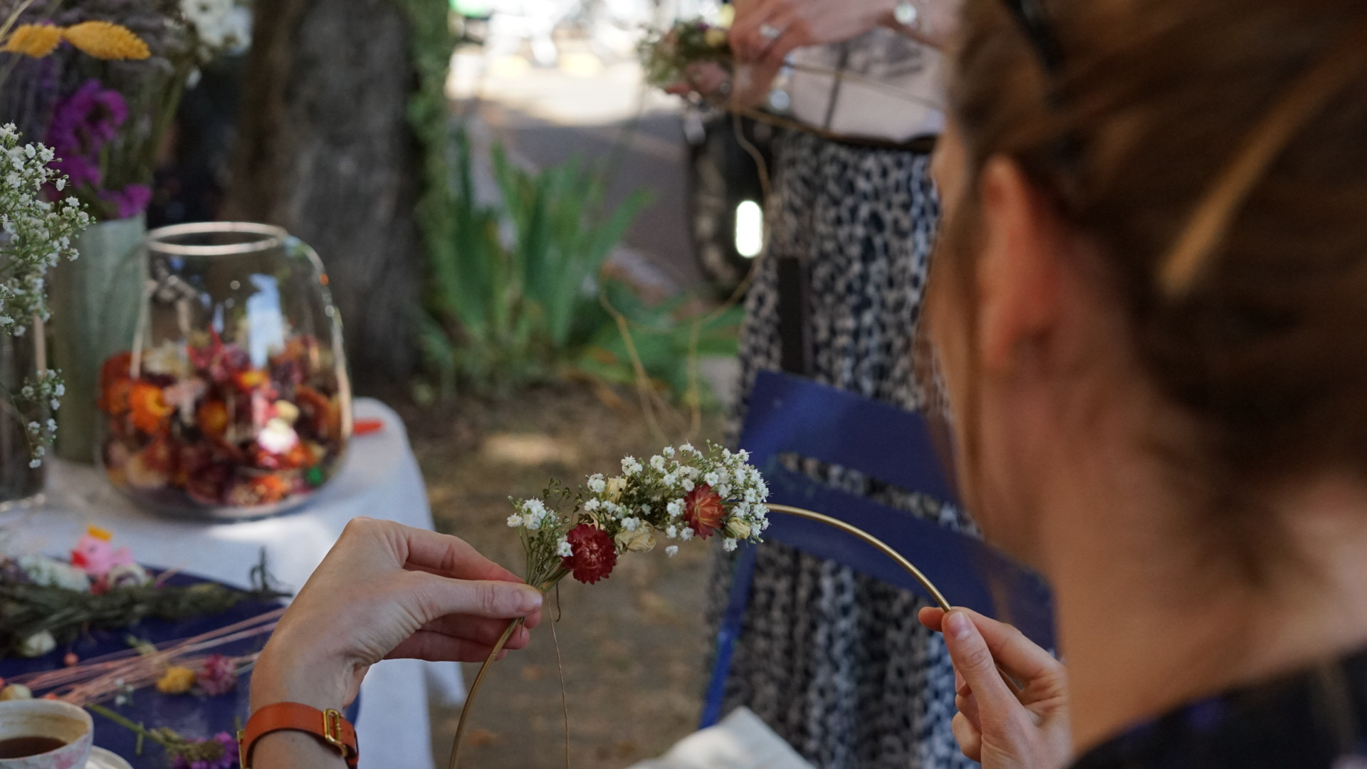 Couronne De Fleurs Page De Garde