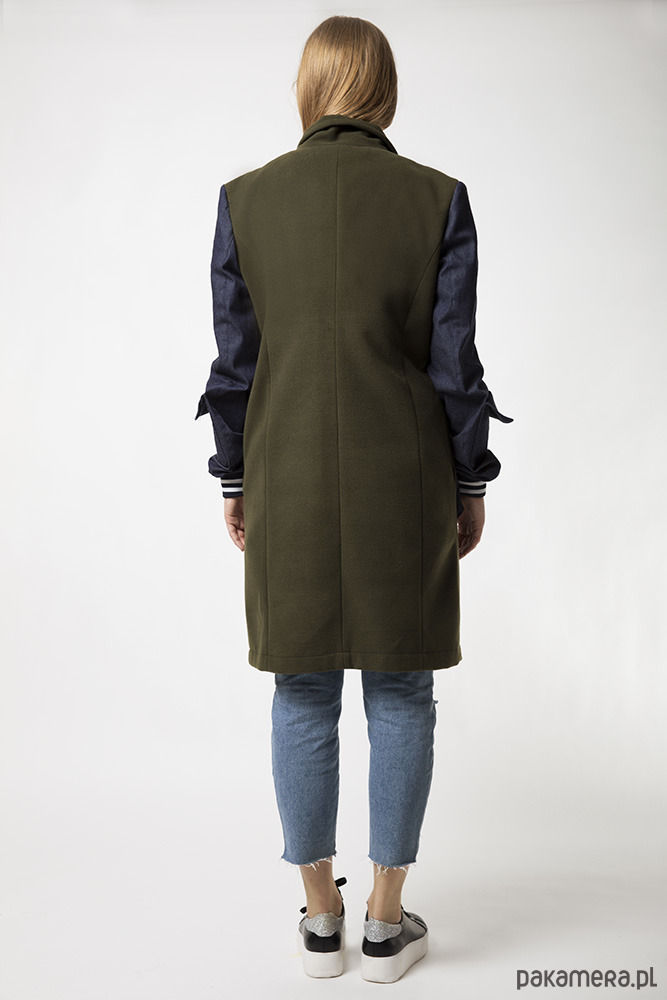Miniatura: DWURZĘDOWY PRZEJŚCIOWY PŁASZCZ