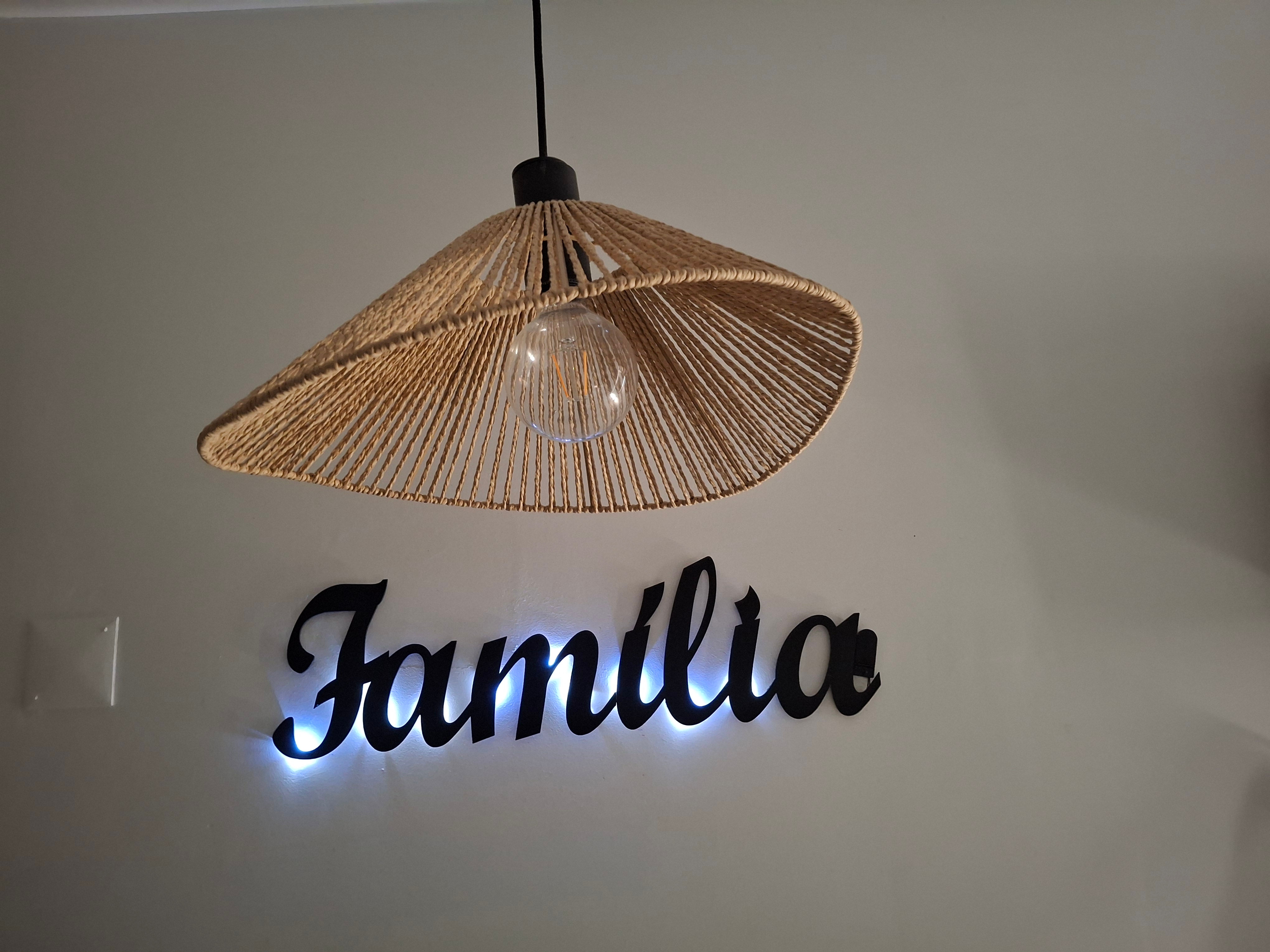 Palavra decorativa com led 70cm
