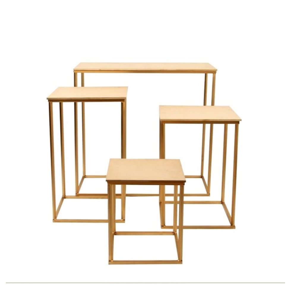 MESA CUBO DOURADA DESMONTÁVEL PARA LOCAÇÃO