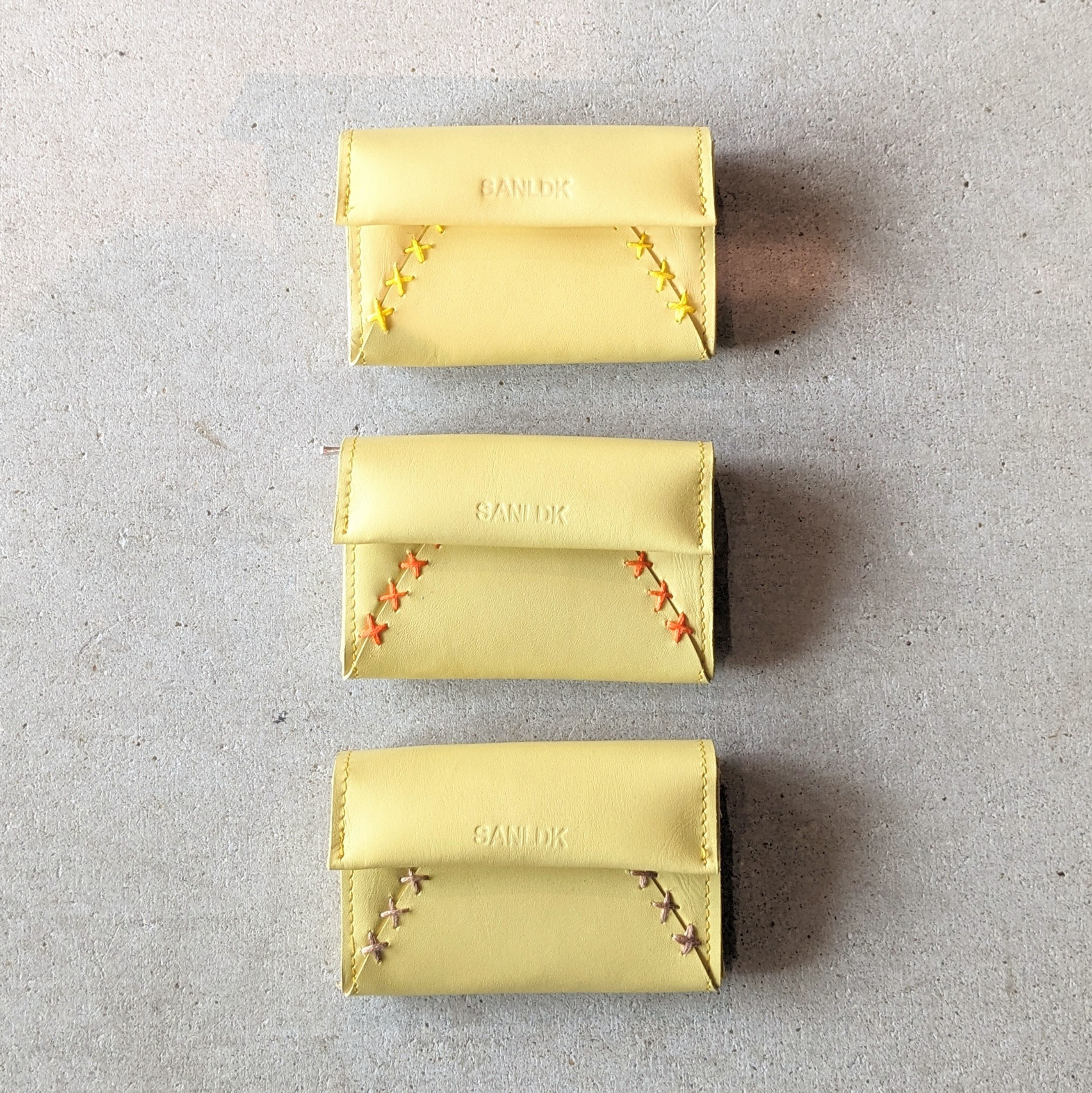 《SANLDK》Box one(キーリング付きミニウォレット)yellow
