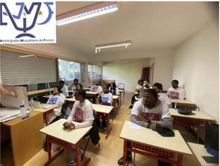🛑 Du lundi 4 mai au vendredi 29 mai 2026 :
L’AJMF est heureuse d’accueillir un nouveau groupe de stagiaires pour 4 semaines de formation enrichissantes 🙌