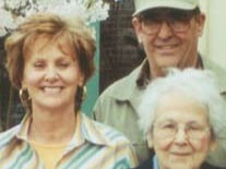 Recognizing Lifetime Members Wayne and Lucille Hansen