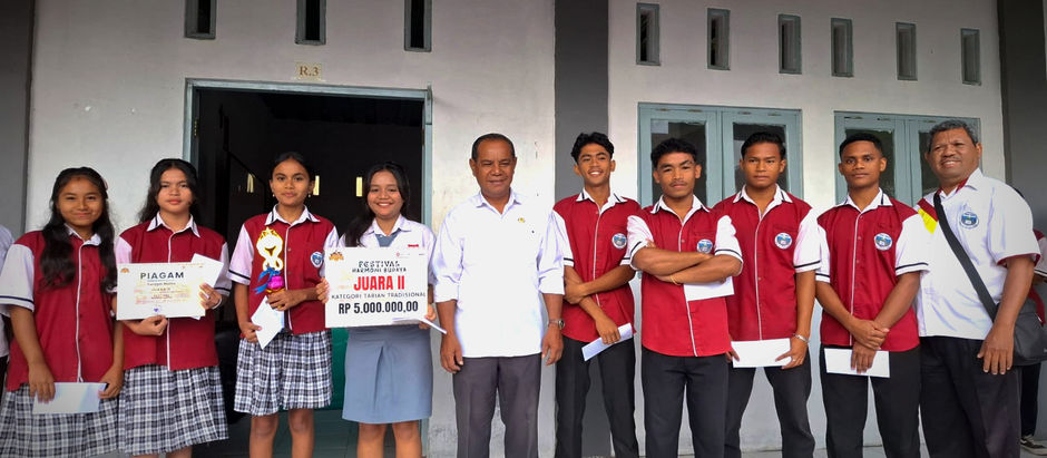 SANGGAR “MAI  MO” SMA KATOLIK ST. PETRUS ENDE RAIH JUARA DALAM LOMBA FESTIVAL BUDAYA