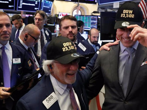 WALL STREET KEEPS THE RECORD HIGH WITH FED RATES