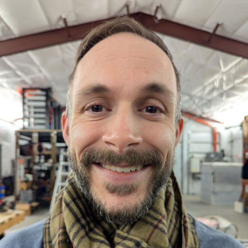 Ryan Edgar Headshot color.jpeg