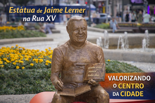 Estátua de Jaime Lerner valoriza o centro de Curitiba