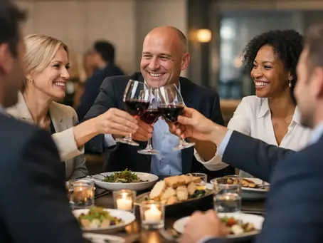 Erfahrungen mit Gruppendinnern, die verbinden