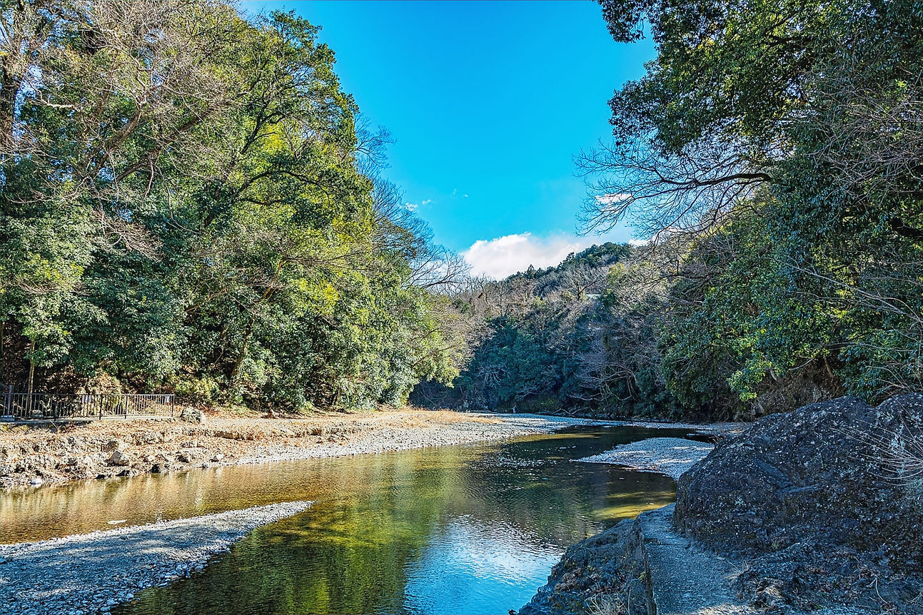 hanno-river-5_medium_edited.jpg