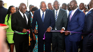 Commerce:
Inauguration du premier centre commercial de Yopougon - Abidjan