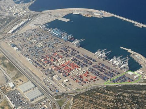 Transport maritime:
Inauguration du port de Tanger Med 2, le Maroc au sommet de l'afrique!