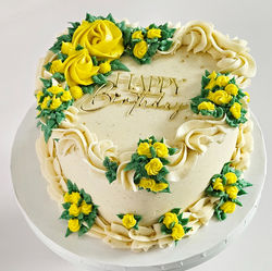 Delicious Wholesome Custom Cakes Jackson, MS - Mama J Bakes