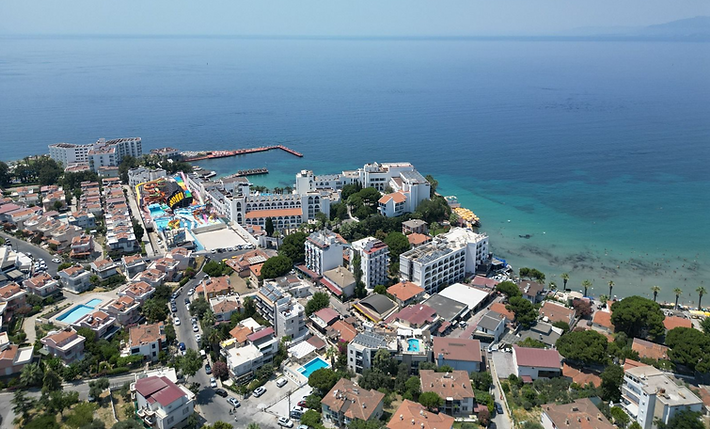 WhatsApp Image 2025-09-02 at 14.45_edited.png