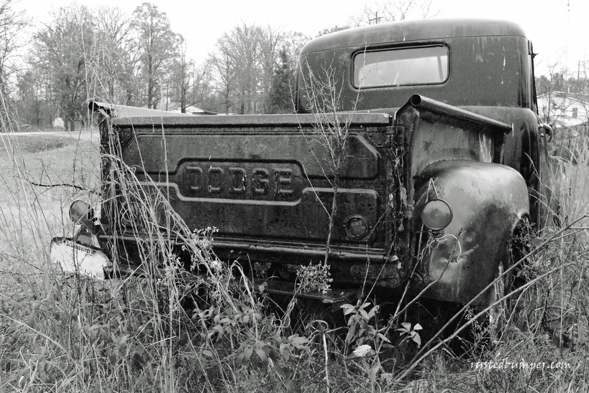 1953-Dodge-B-Series-Pickup-Rear-View-BW.gif