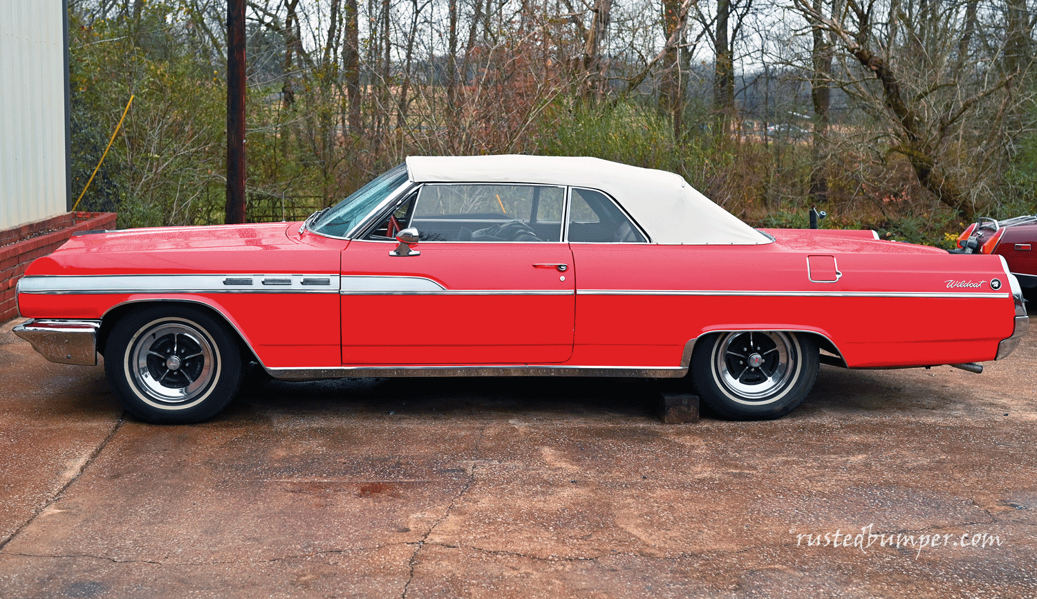 1963-Buick-Wildcat-Driver-Side-View.gif